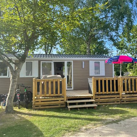 Chalet Op Camping Lauwersoog Met 3 Slaapkamers En Vaatwasser - Joycasa 外观 照片