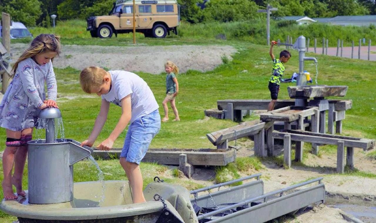 Chalet Op Camping Lauwersoog Met 3 Slaapkamers En Vaatwasser - Joycasa 外观 照片