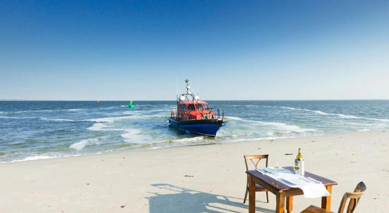 Chalet Op Camping Lauwersoog Met 3 Slaapkamers En Vaatwasser - Joycasa 外观 照片